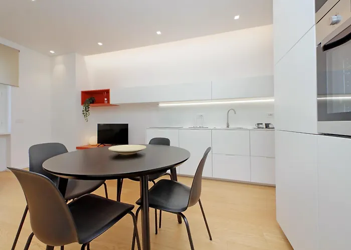 4bnb - Charming Giuliana